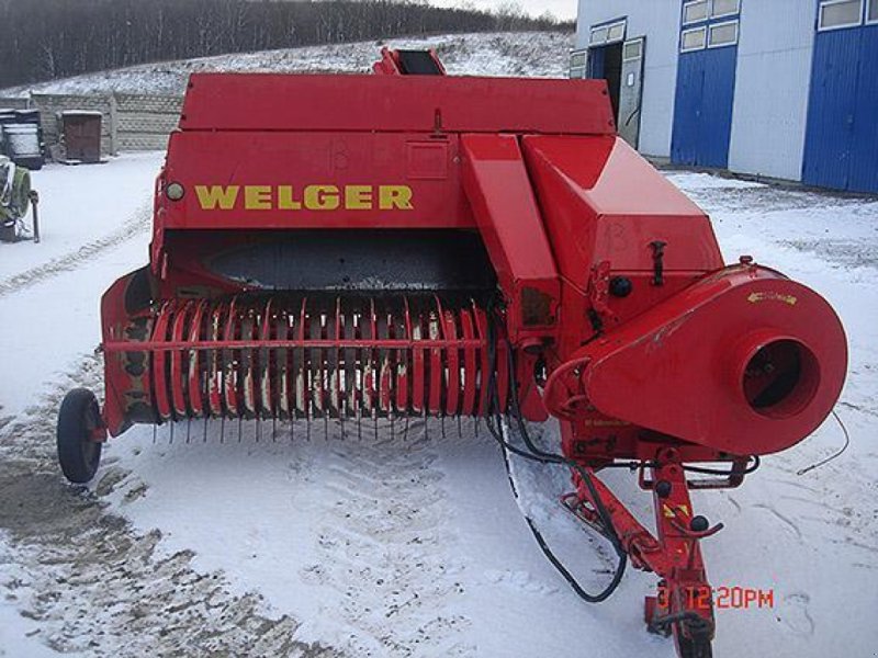 Hochdruckpresse des Typs Welger AP 63,  in Рівне (Bild 1)