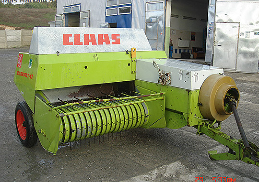 Hochdruckpresse des Typs CLAAS Markant 41,  in Рівне (Bild 1)