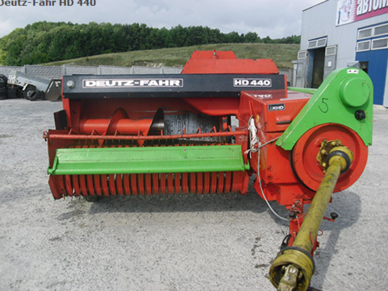 Hochdruckpresse des Typs Same HD 440,  in Рівне (Bild 1)