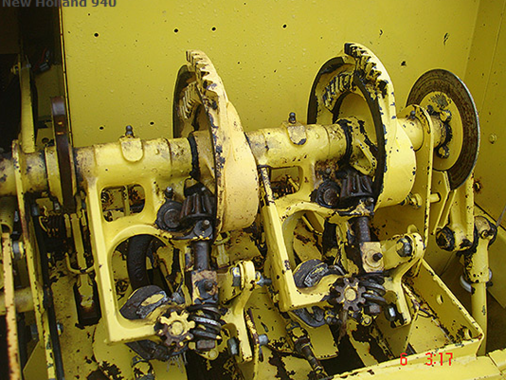 Hochdruckpresse des Typs New Holland 940,  in Рівне (Bild 8)