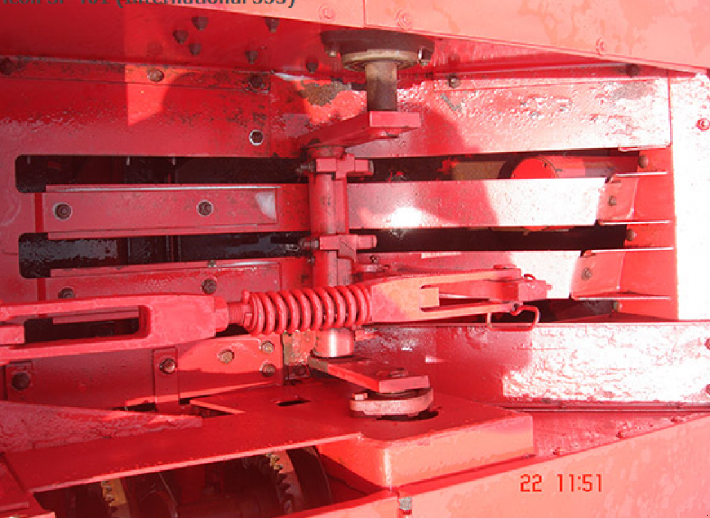 Hochdruckpresse des Typs Vicon SP 461,  in Рівне (Bild 10)