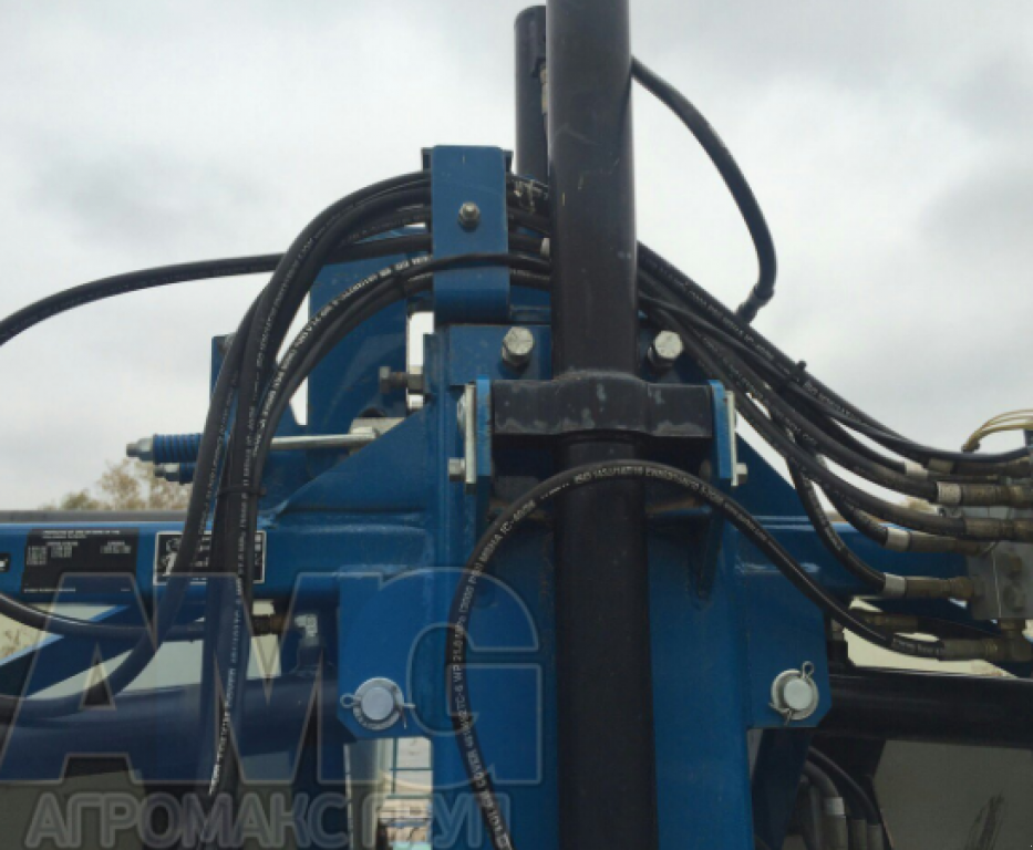 Gareeggenfelder des Typs Kinze 3600,  in Київ (Bild 3)