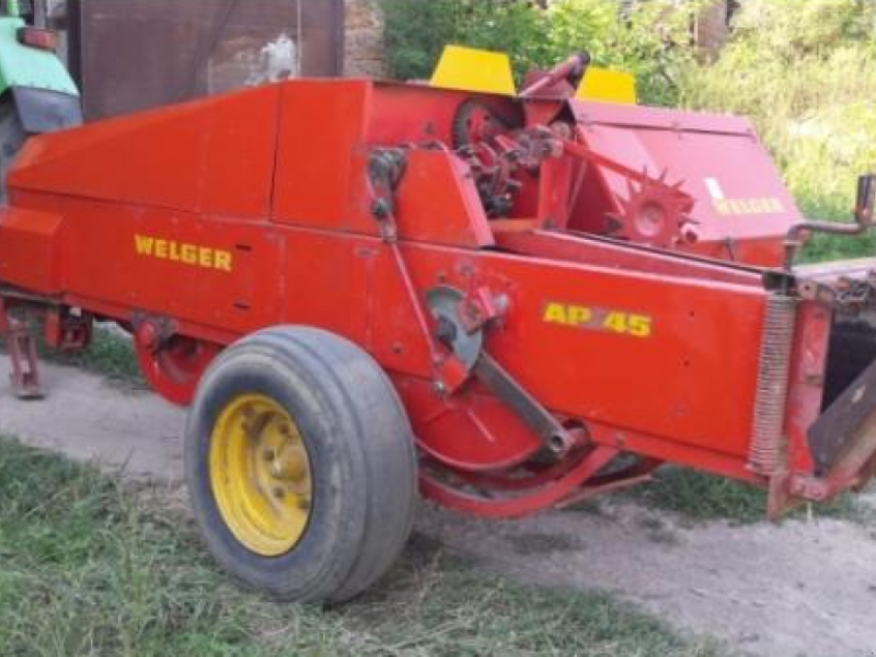 Hochdruckpresse des Typs Welger AP 45,  in Луцьк (Bild 1)