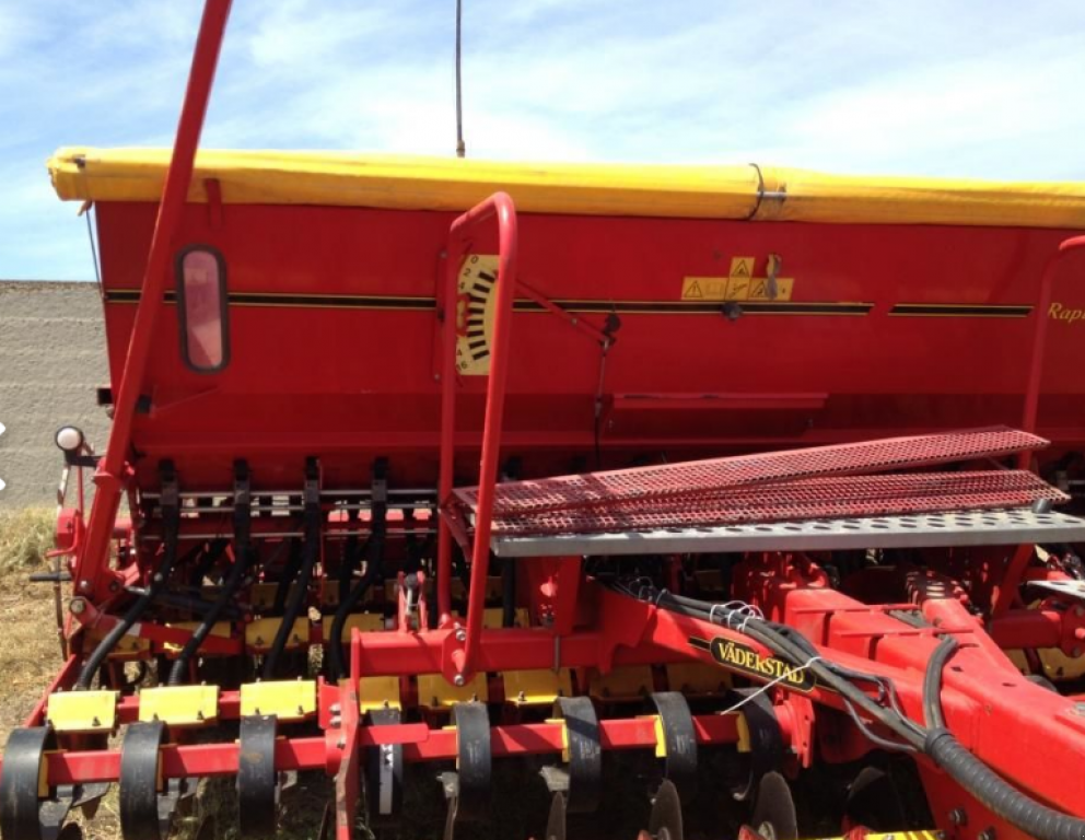 Direktsaatmaschine des Typs Väderstad Rapid RD 400C Super XL,  in Чорномор'ївка (Bild 5)