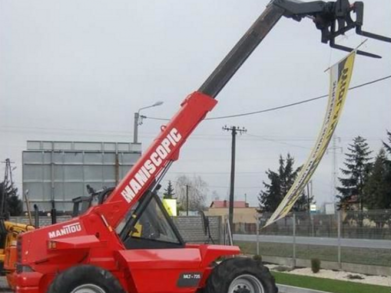 Teleskopstapler des Typs Manitou MLT 725,  in Київ (Bild 1)