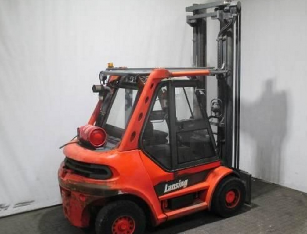 Gabelstapler des Typs Linde H70T-02,  in Київ (Bild 1)