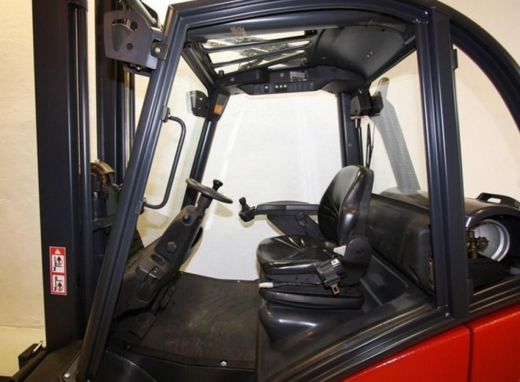 Gabelstapler des Typs Linde H20,  in Київ (Bild 4)