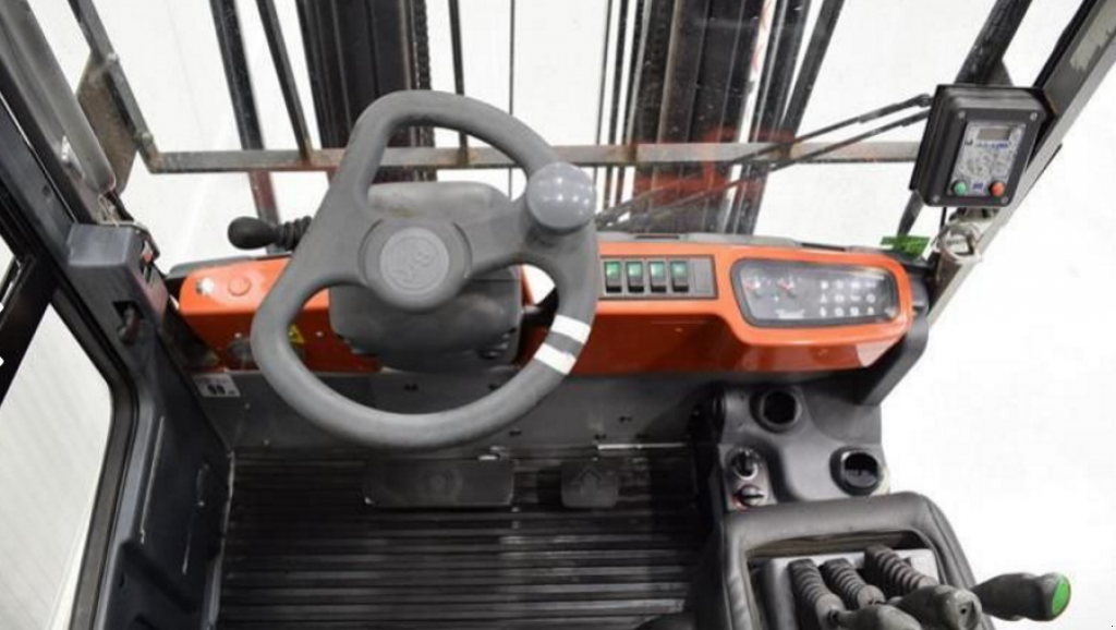 Gabelstapler des Typs BT C4G200Е,  in Київ (Bild 4)