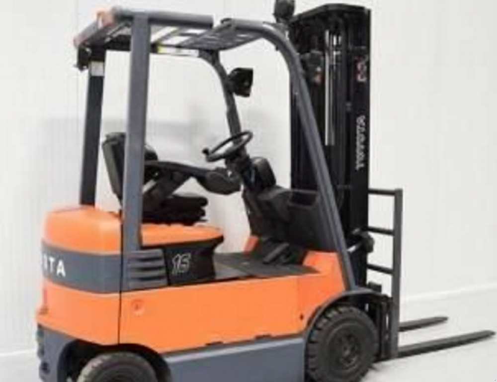 Gabelstapler des Typs Toyota 7FBMF16,  in Київ (Bild 2)