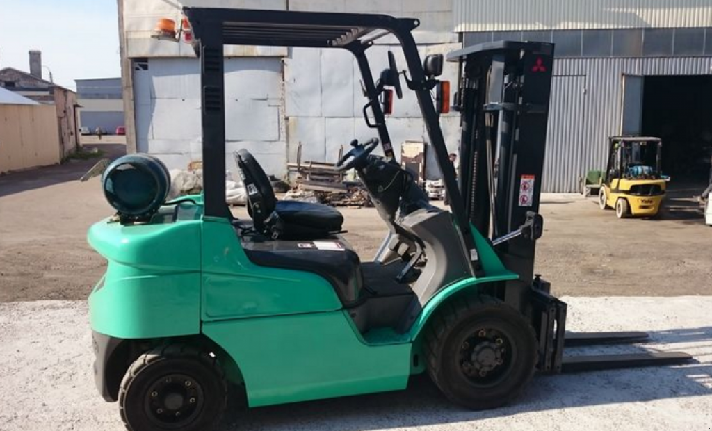 Gabelstapler des Typs Mitsubishi DFG20NT,  in Київ (Bild 9)