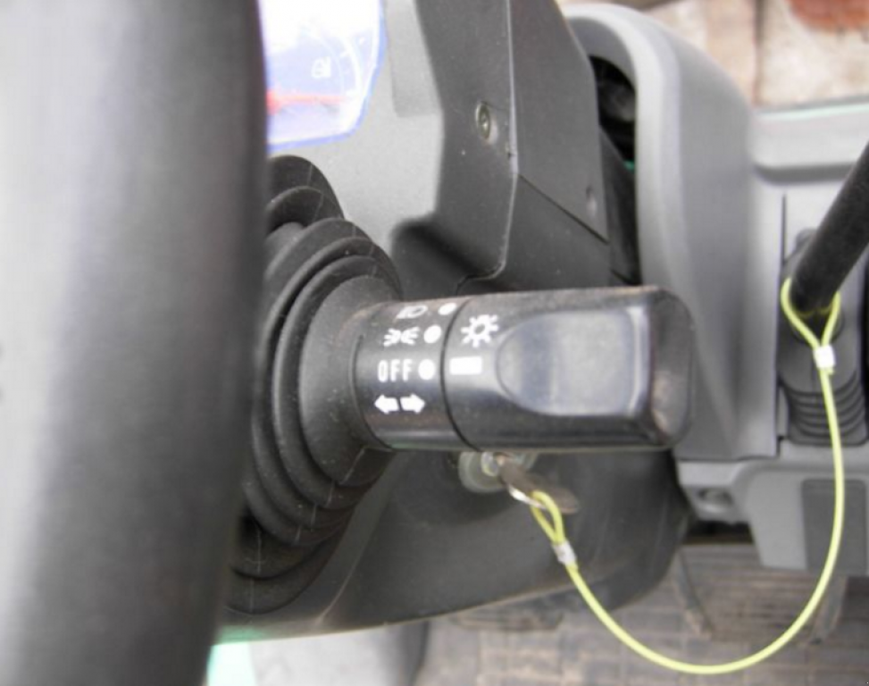 Gabelstapler des Typs Mitsubishi DFG20NT,  in Київ (Bild 4)