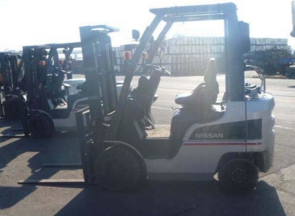 Gabelstapler des Typs Nissan FG P1D1A18LQ,  in Київ (Bild 1)