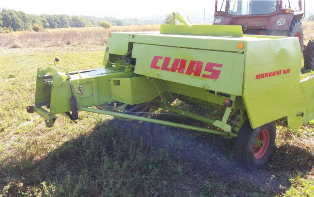 Hochdruckpresse des Typs CLAAS Markant 60,  in Чернівці (Bild 4)