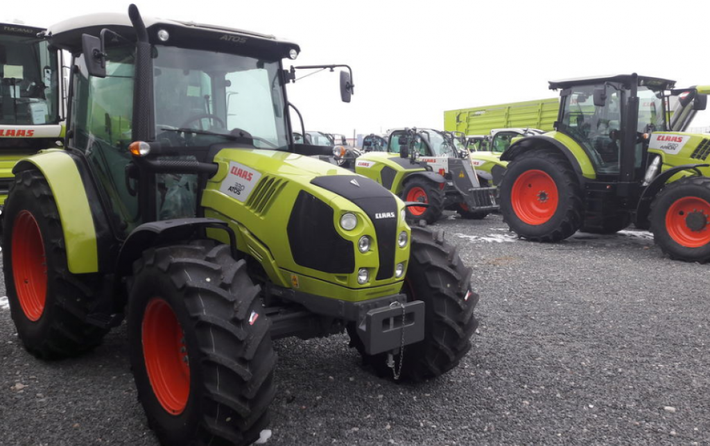 Oldtimer-Traktor des Typs CLAAS Arion 430 CIS, Neumaschine in Івано-Франківськ (Bild 7)