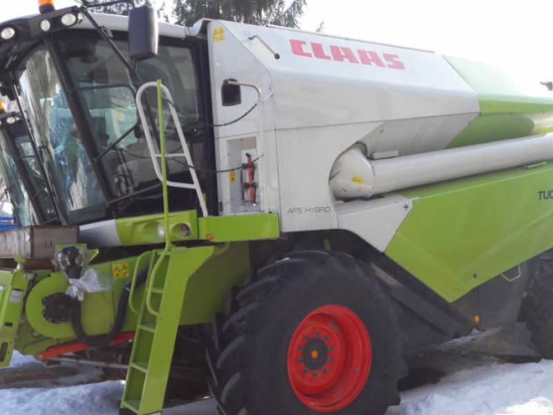 Oldtimer-Mähdrescher des Typs CLAAS Tucano 470, Neumaschine in Івано-Франківськ (Bild 1)