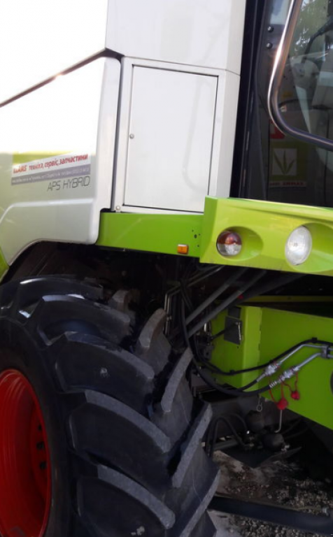 Oldtimer-Mähdrescher des Typs CLAAS Tucano 470, Neumaschine in Івано-Франківськ (Bild 9)