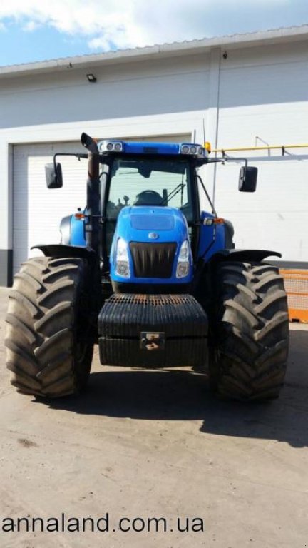 Oldtimer-Traktor des Typs New Holland T7550, Neumaschine in Житомир (Bild 10)