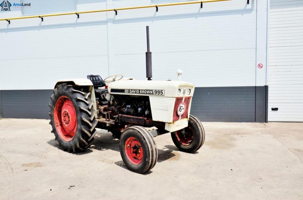 Oldtimer-Traktor des Typs David Brown 995, Neumaschine in Житомир (Bild 7)
