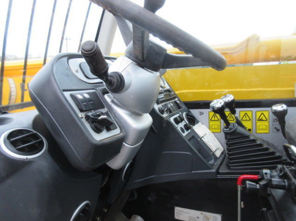 Teleskopstapler des Typs JCB 533-105, Neumaschine in Київ (Bild 5)