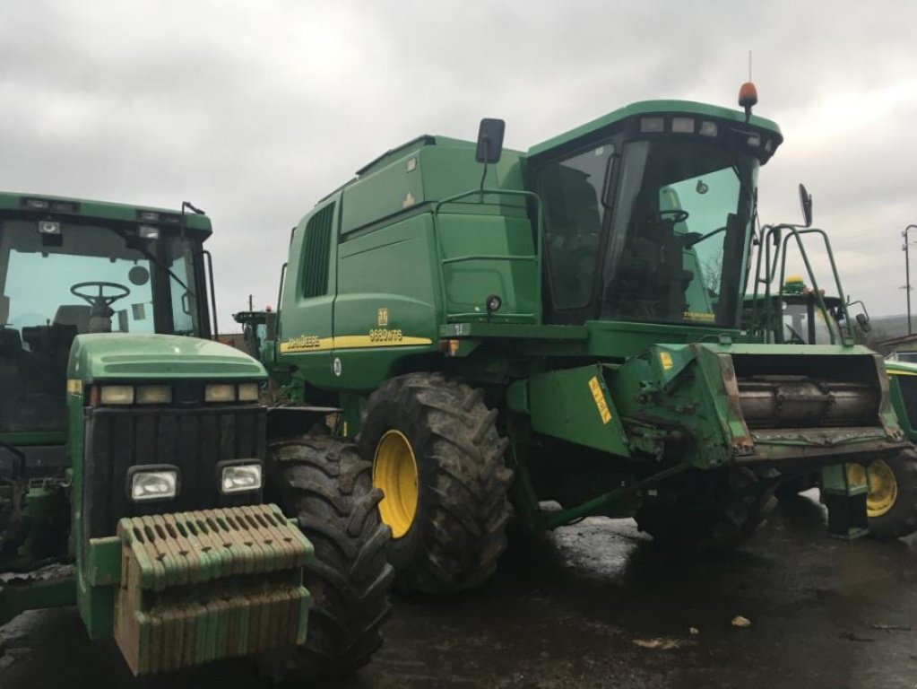 Oldtimer-Mähdrescher des Typs John Deere 9680, Neumaschine in Старокостянтинів (Bild 2)