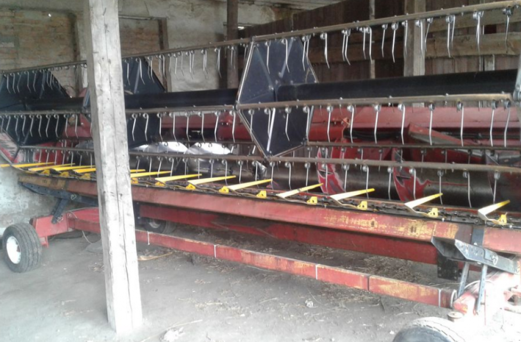 Oldtimer-Mähdrescher des Typs Case IH 2188, Neumaschine in Хмельницький (Bild 10)