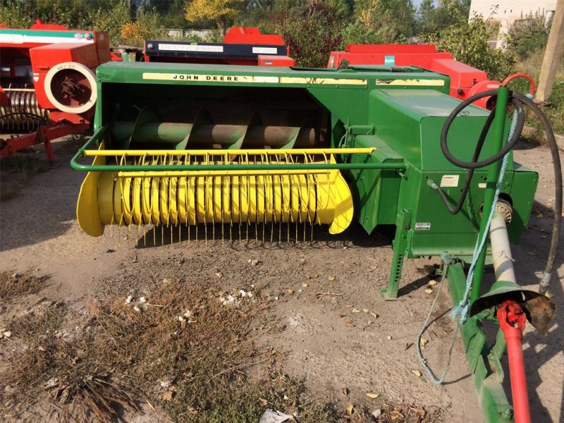 Hochdruckpresse des Typs John Deere 346,  in Ковель (Bild 1)