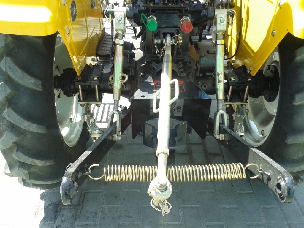 Hopfentraktor des Typs Dong Feng DF 244, Neumaschine in Глеваха (Bild 5)
