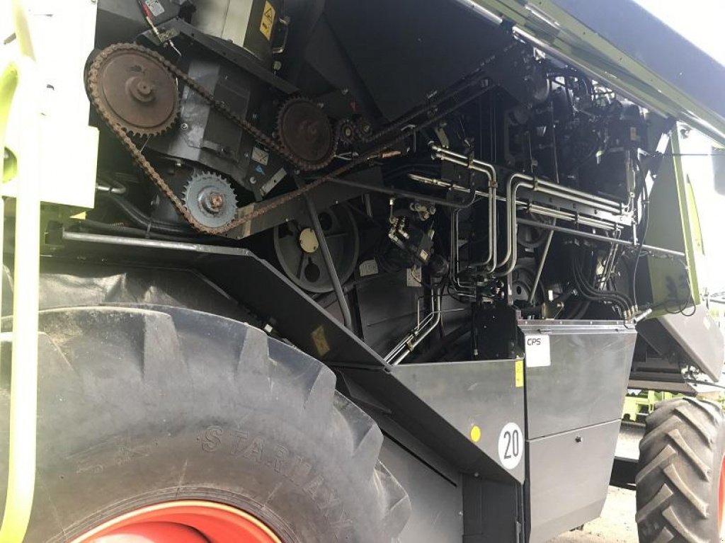 Oldtimer-Mähdrescher des Typs CLAAS Lexion 670, Neumaschine in Дніпропетровськ (Bild 7)