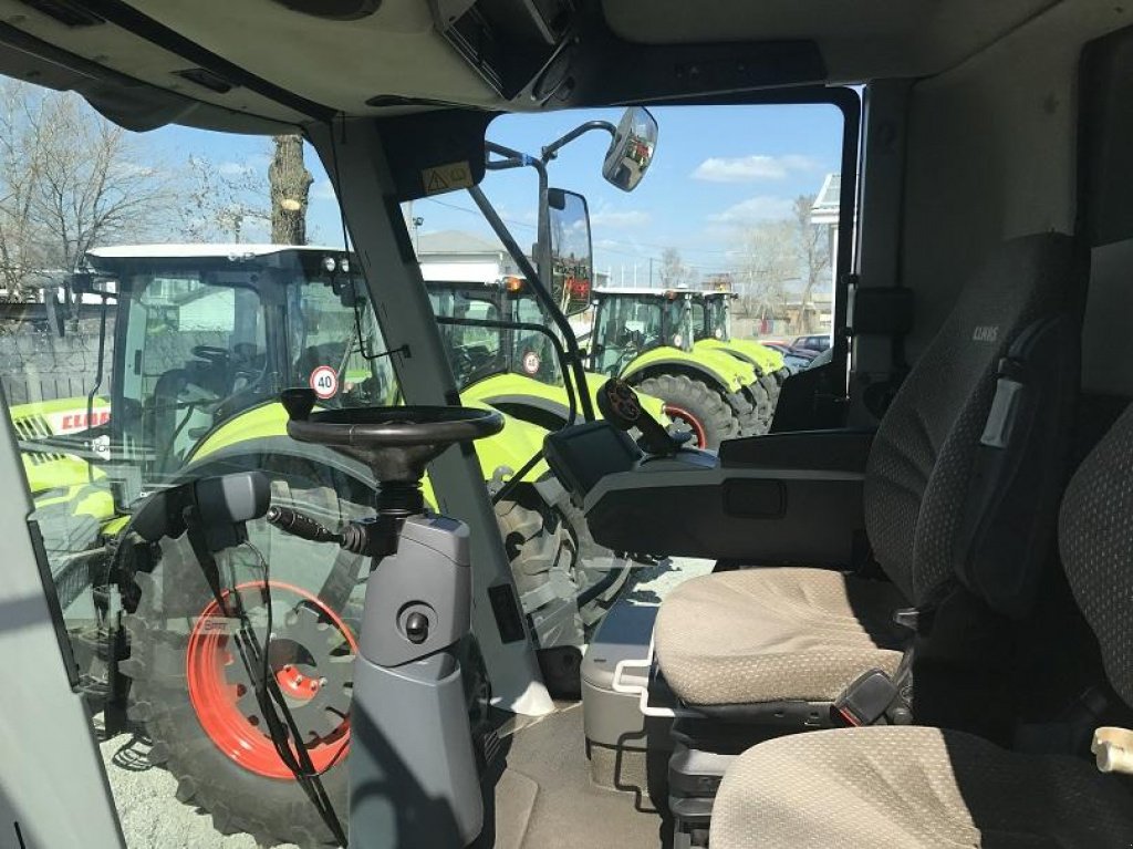 Oldtimer-Mähdrescher des Typs CLAAS Lexion 670, Neumaschine in Дніпропетровськ (Bild 9)