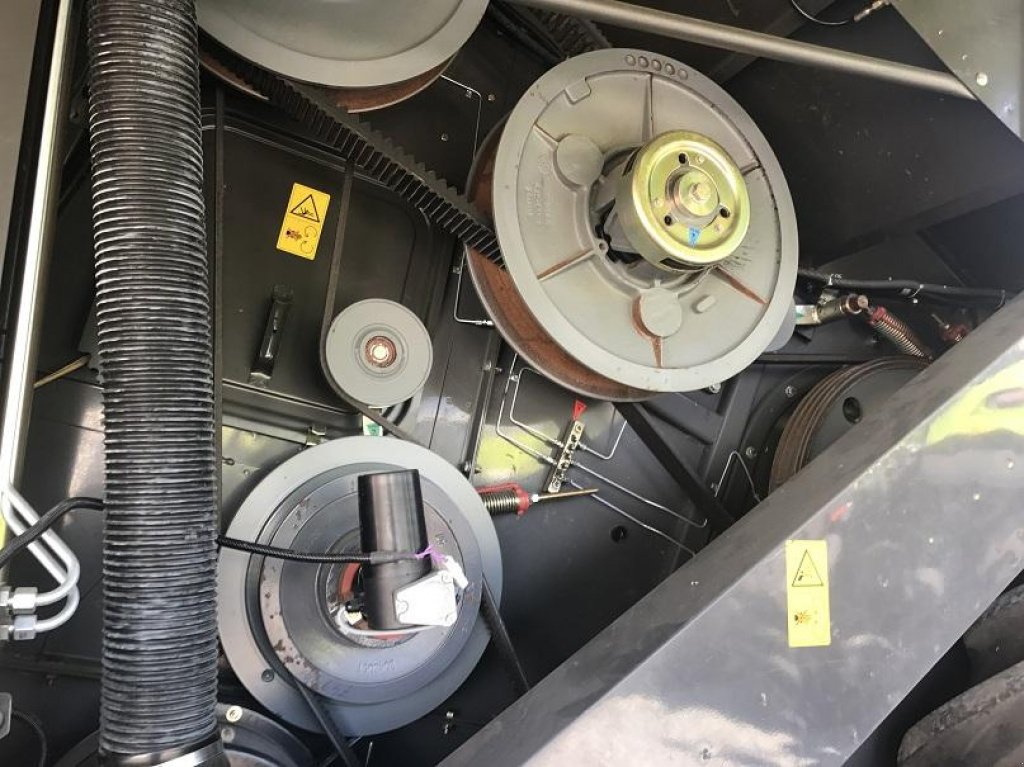 Oldtimer-Mähdrescher des Typs CLAAS Lexion 670, Neumaschine in Дніпропетровськ (Bild 8)