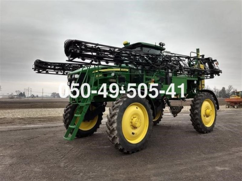 Selbstfahrspritze des Typs John Deere 4830,  in Одеса (Bild 1)