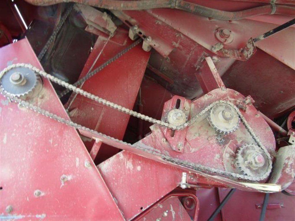 Oldtimer-Mähdrescher des Typs Case IH Axial Flow 2388, Neumaschine in Одеса (Bild 4)