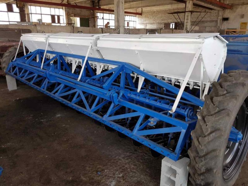 Direktsaatmaschine des Typs CHERVONA ZIRKA СЗ 5.4,  in Кіровоград (Bild 1)