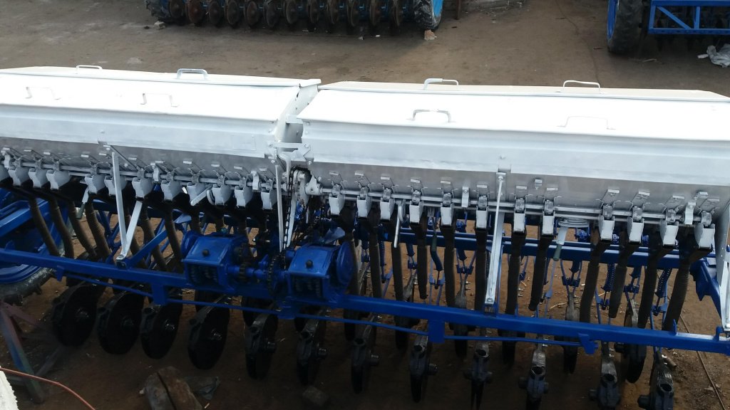 Direktsaatmaschine des Typs CHERVONA ZIRKA СЗ-3.6,  in Кіровоград (Bild 4)