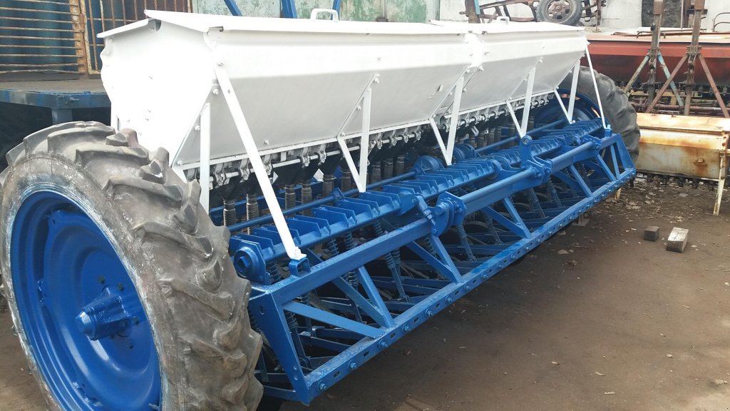 Direktsaatmaschine des Typs CHERVONA ZIRKA СЗТ 3.6,  in Кіровоград (Bild 1)