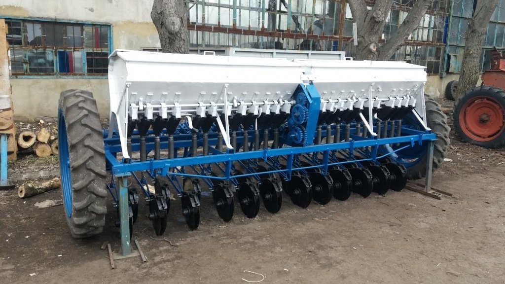 Direktsaatmaschine des Typs CHERVONA ZIRKA СЗ-3.6,  in Кіровоград (Bild 1)
