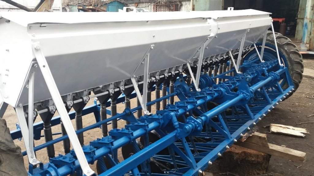 Direktsaatmaschine des Typs CHERVONA ZIRKA СЗ-3.6,  in Кіровоград (Bild 2)