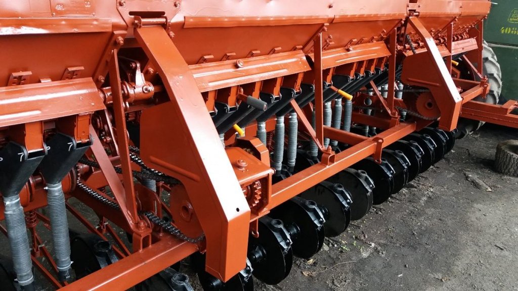 Direktsaatmaschine des Typs CHERVONA ZIRKA СЗ 5.4,  in Кіровоград (Bild 3)