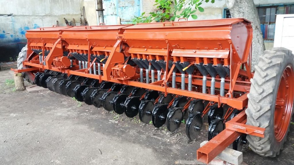 Direktsaatmaschine des Typs CHERVONA ZIRKA СЗ 5.4,  in Кіровоград (Bild 6)