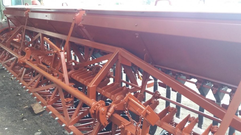 Direktsaatmaschine des Typs CHERVONA ZIRKA СЗ 5.4,  in Кіровоград (Bild 1)