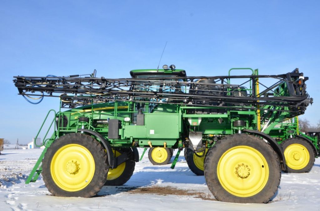 Selbstfahrspritze des Typs John Deere 4730,  in Біла Церква (Bild 4)