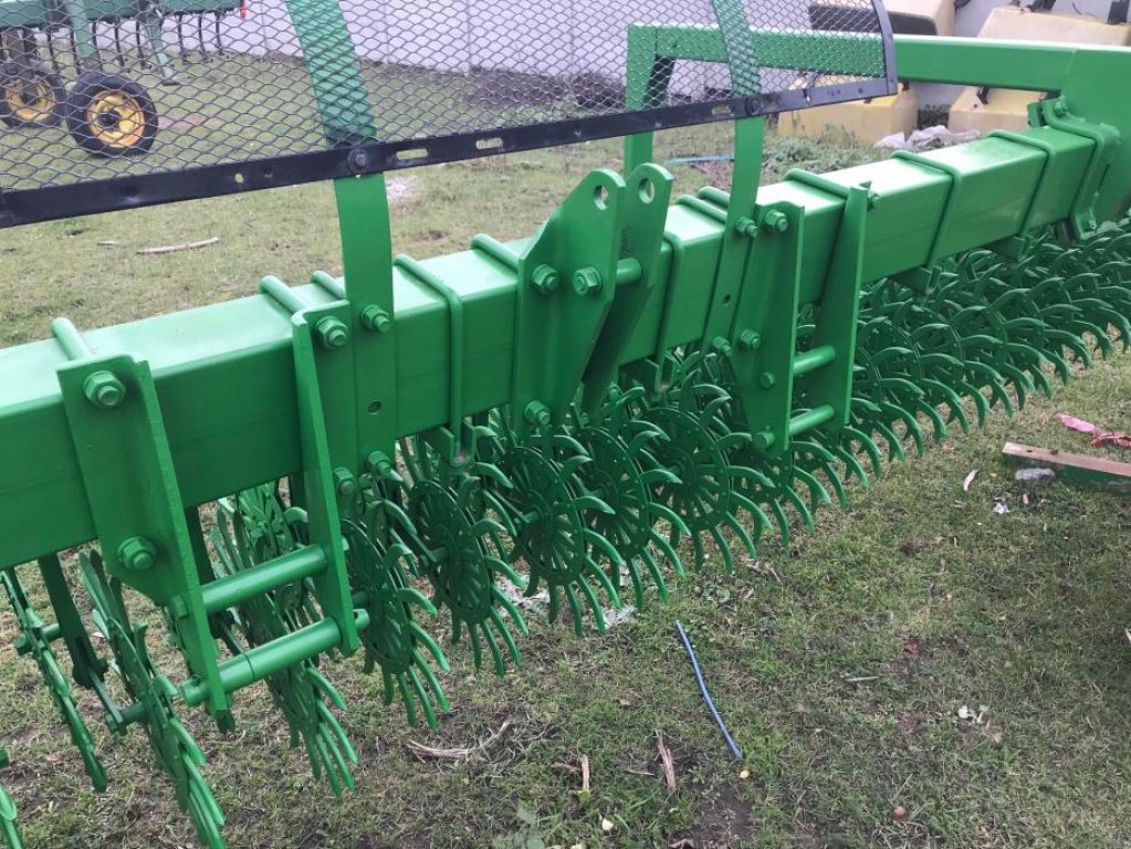 Wiesenegge des Typs John Deere 400,  in Біла Церква (Bild 2)