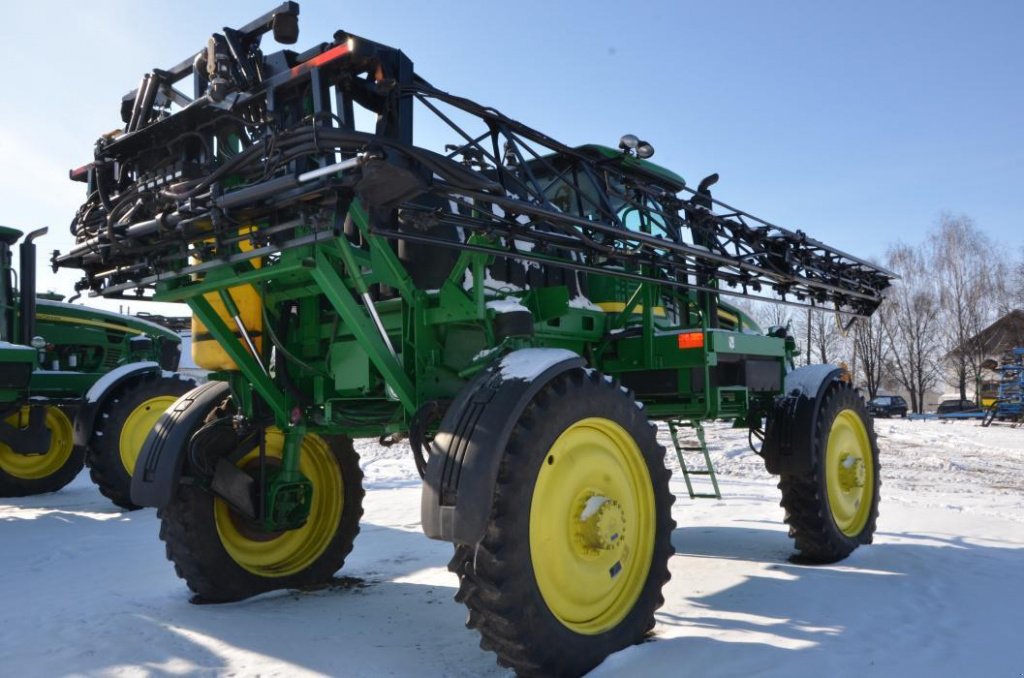Selbstfahrspritze des Typs John Deere 4730,  in Біла Церква (Bild 6)