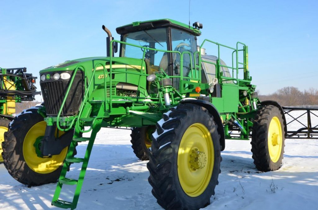Selbstfahrspritze des Typs John Deere 4730,  in Біла Церква (Bild 5)