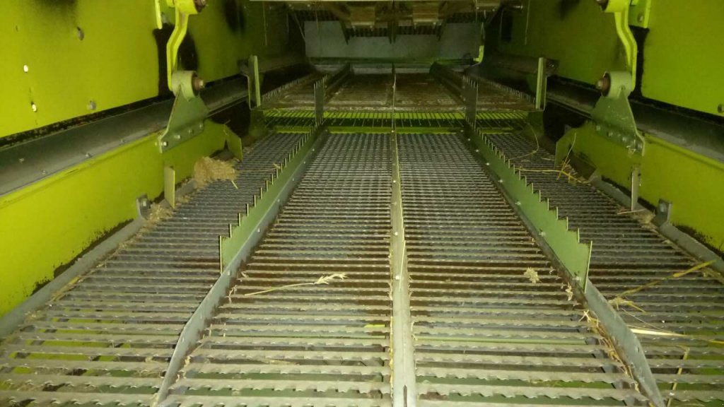 Oldtimer-Mähdrescher des Typs CLAAS Dominator 78 S, Neumaschine in Белз (Bild 7)