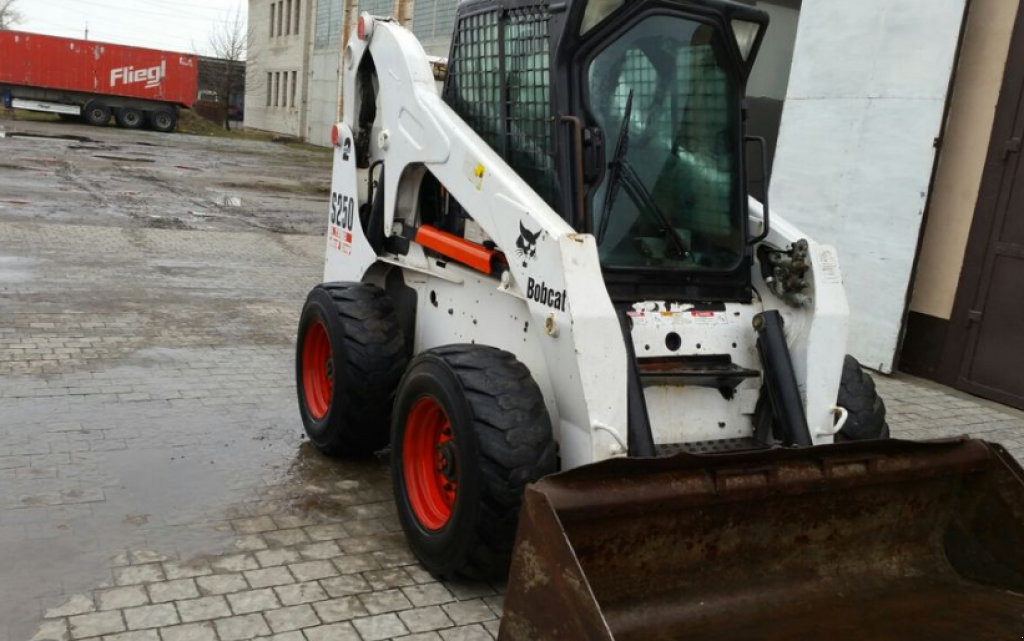 Gabelstapler des Typs Bobcat S250 Turbo,  in Золочів (Bild 5)