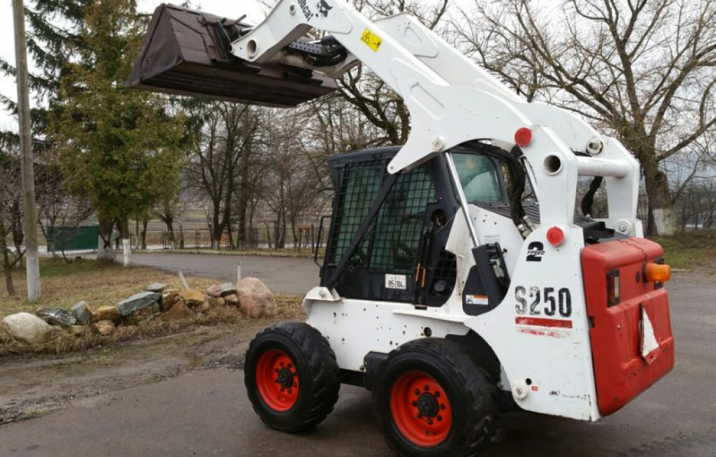 Gabelstapler des Typs Bobcat S250 Turbo,  in Золочів (Bild 9)