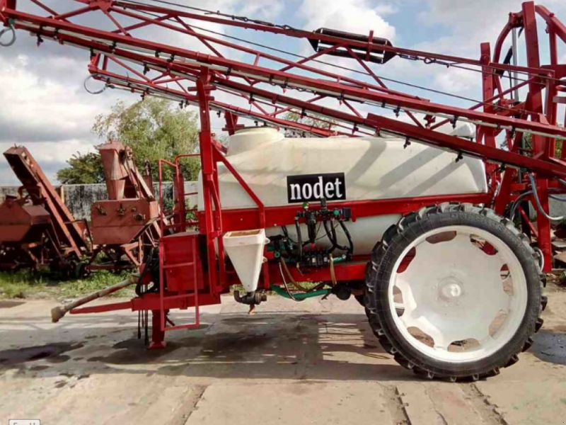 Weinbauspritze des Typs Nodet 3000 L,  in Новий Буг (Bild 1)