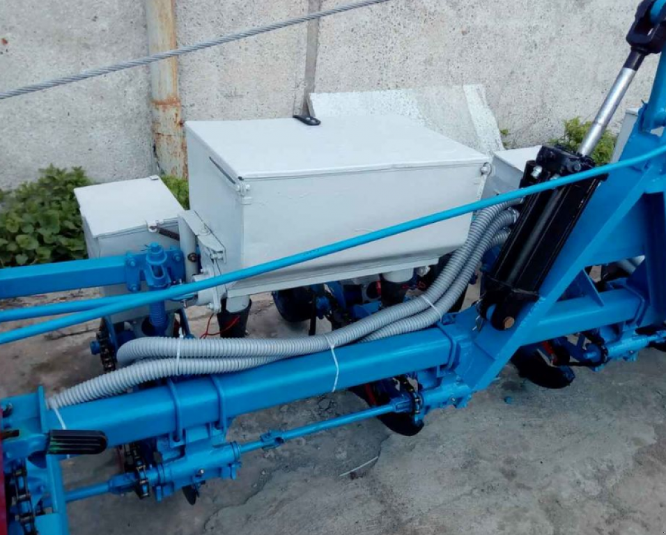 Sämaschine des Typs CHERVONA ZIRKA СУПН-8,  in Новий Буг (Bild 7)