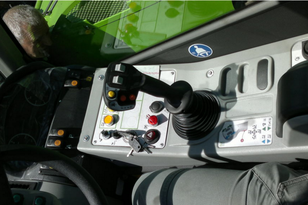 Teleskopstapler des Typs Merlo P 34.7, Neumaschine in Хмельницький (Bild 5)